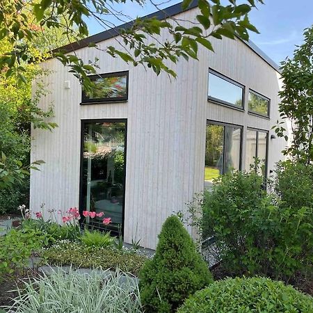 Villa Mini House à Gribbylund Extérieur photo