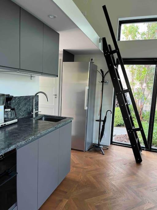 Villa Mini House à Gribbylund Extérieur photo