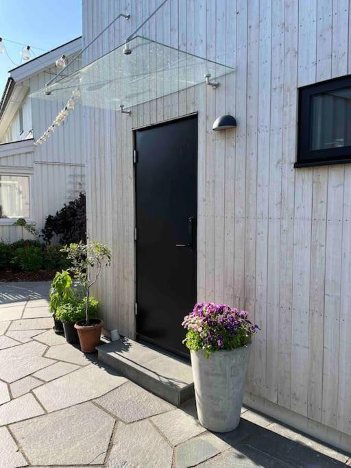 Villa Mini House à Gribbylund Extérieur photo