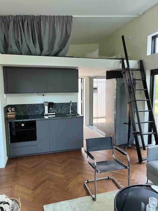 Villa Mini House à Gribbylund Extérieur photo